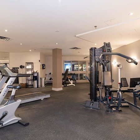 Sandman Signature Mississauga Hotel Екстериор снимка