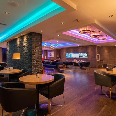 Sandman Signature Mississauga Hotel Екстериор снимка