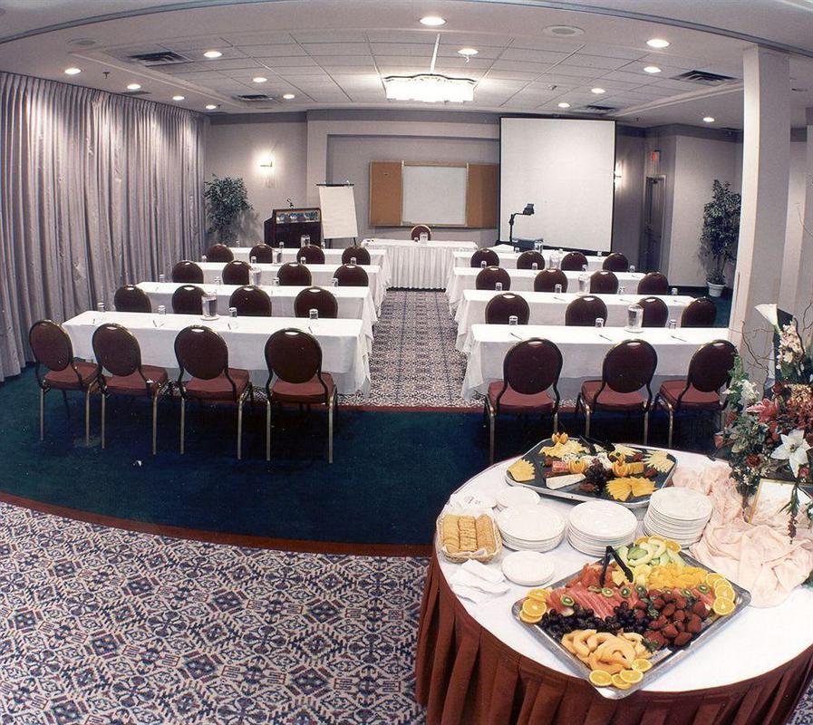 Sandman Signature Mississauga Hotel Съоръжения снимка