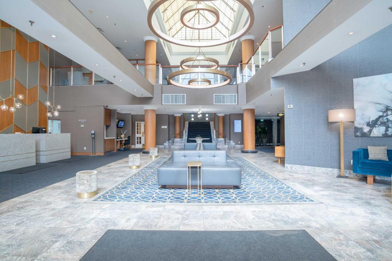 Sandman Signature Mississauga Hotel Екстериор снимка