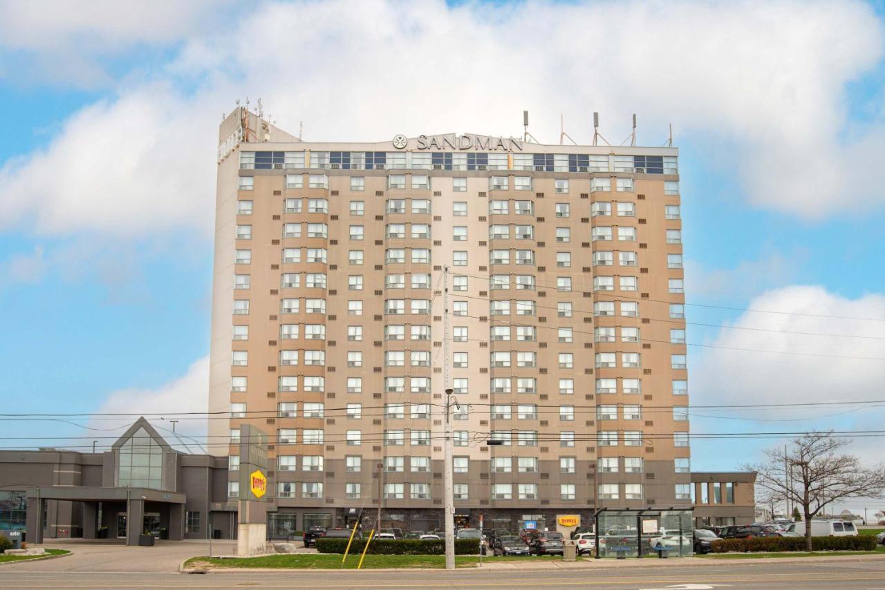 Sandman Signature Mississauga Hotel Екстериор снимка