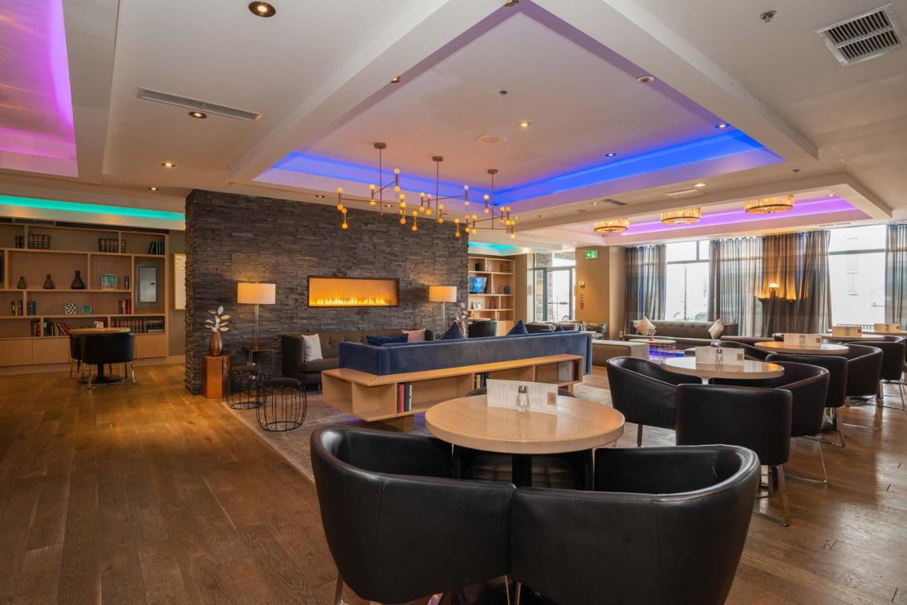 Sandman Signature Mississauga Hotel Екстериор снимка