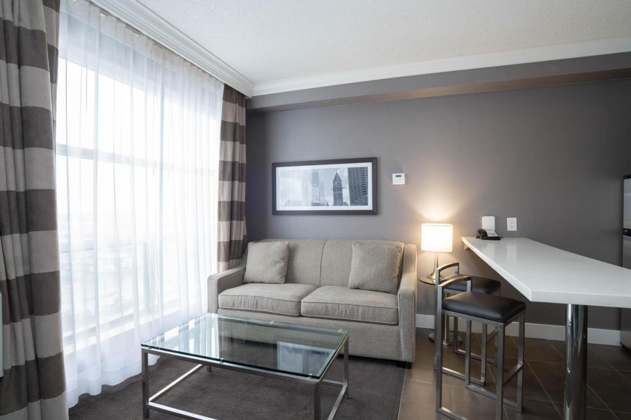 Sandman Signature Mississauga Hotel Екстериор снимка