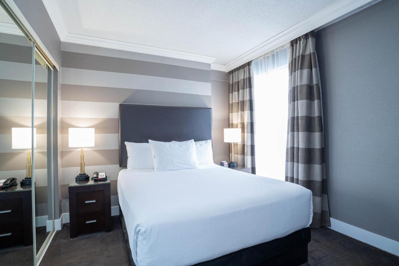 Sandman Signature Mississauga Hotel Екстериор снимка