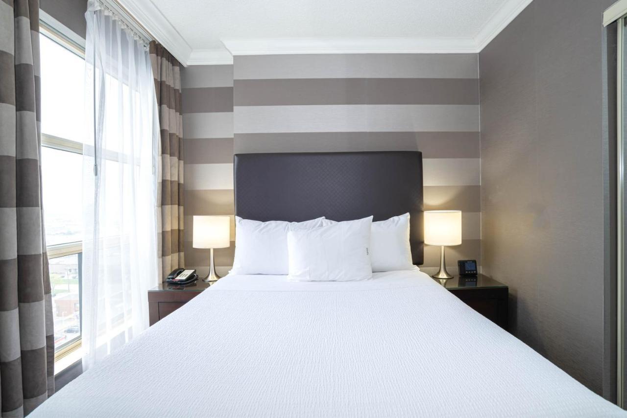 Sandman Signature Mississauga Hotel Екстериор снимка